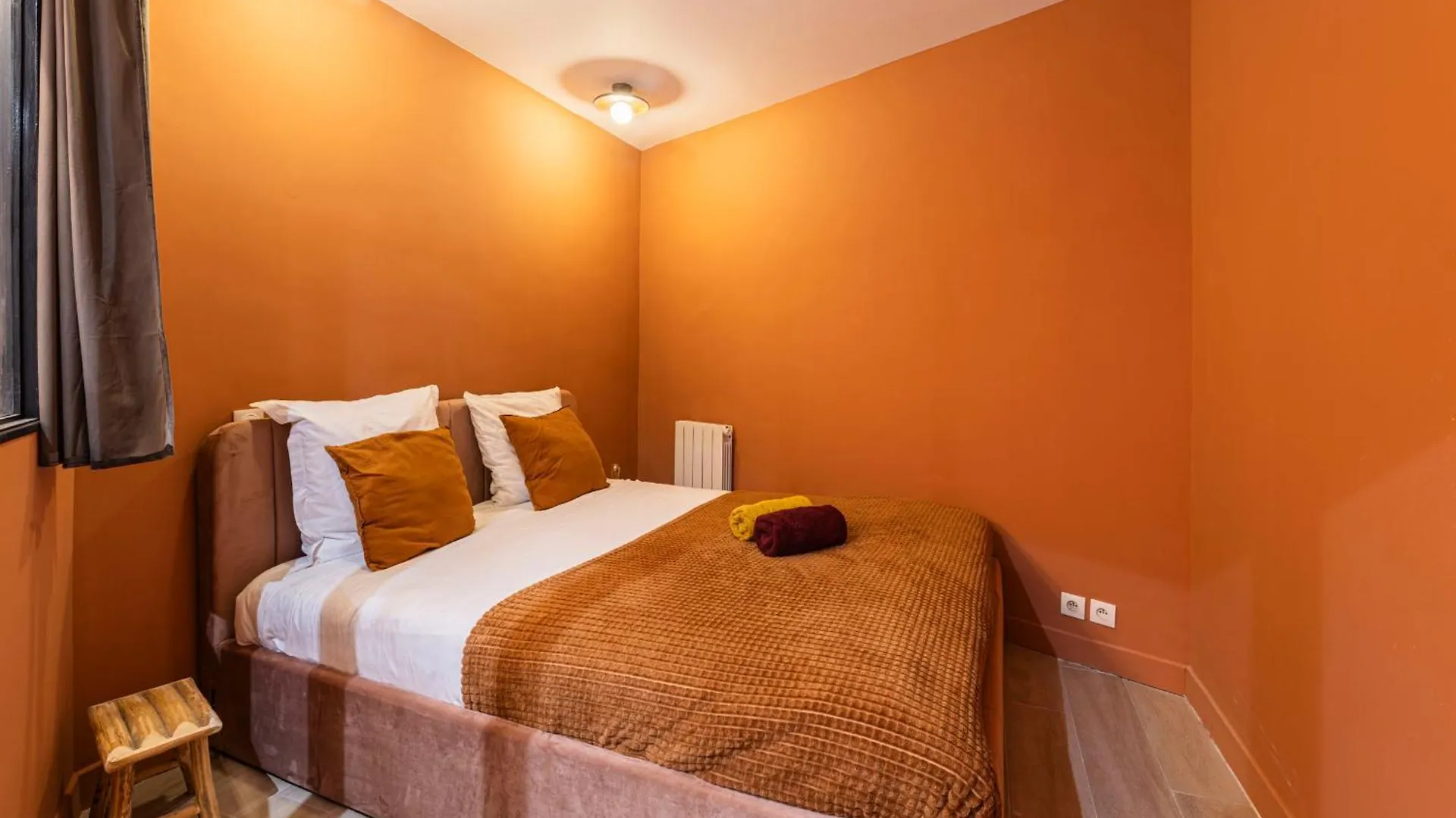 Marais Pompidou 3E, Jacuzzi, 2 Chambres, 4 A 6P Paris Apartment